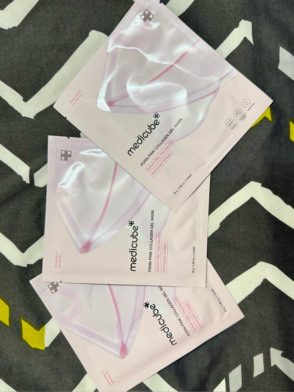 Medicube PDRN Pink Collagen Gel Mask